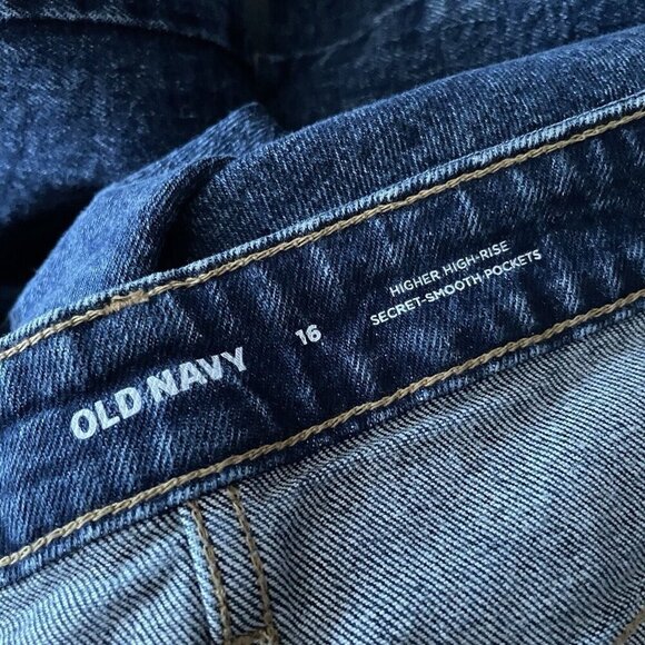 Old Navy Womn 16 Higher High-Rise Button-Fly OG Straight Cut-Off Mini Jean Skirt - Picture 10 of 11